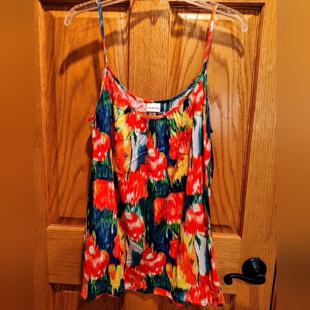 Merona Floral Camisole in Red and Orange, Lightweight, Spaghetti Straps